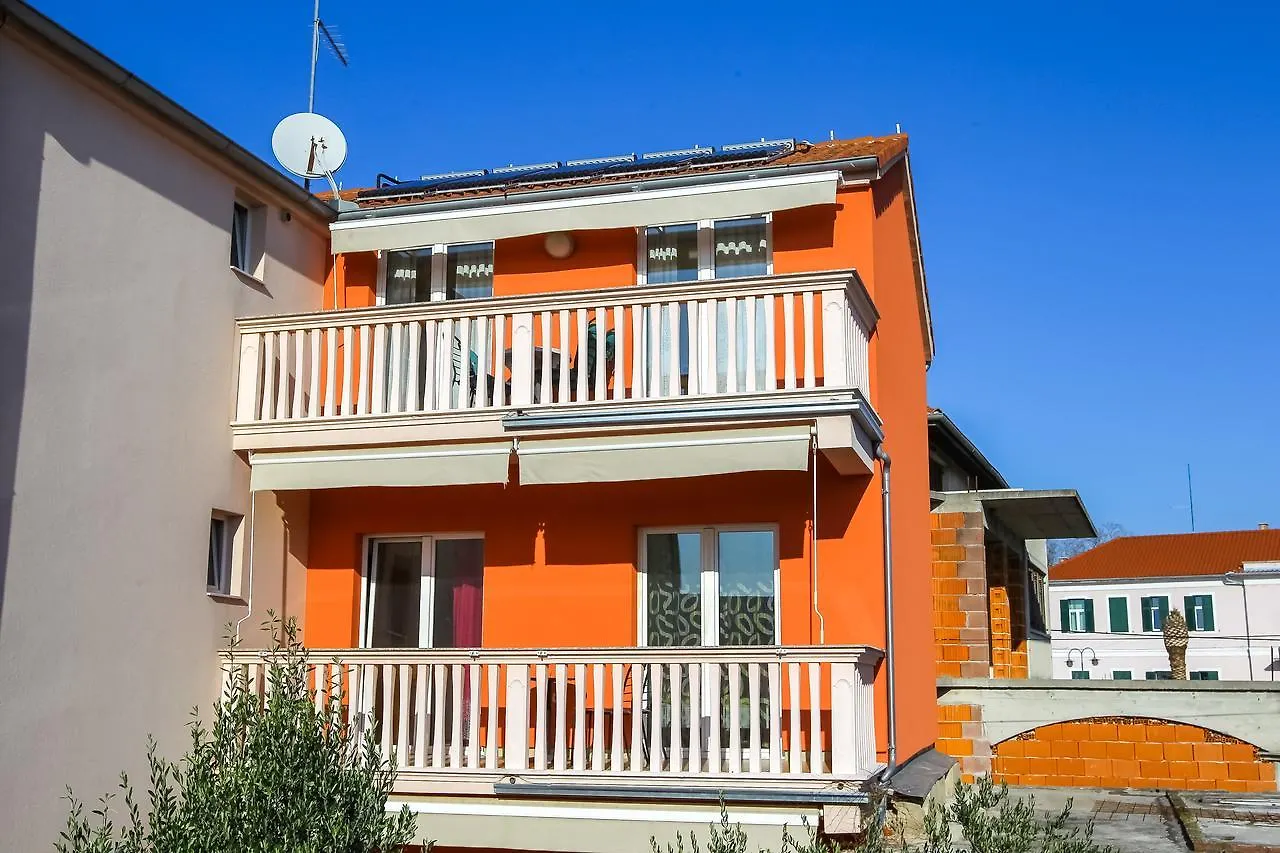 Apartments Martina Pakostane
