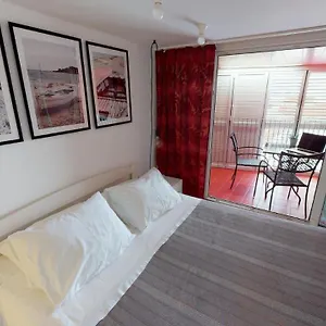 Number 5 Apartman