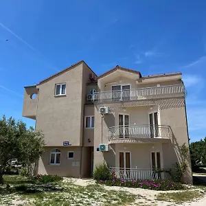 Saldi Apartman